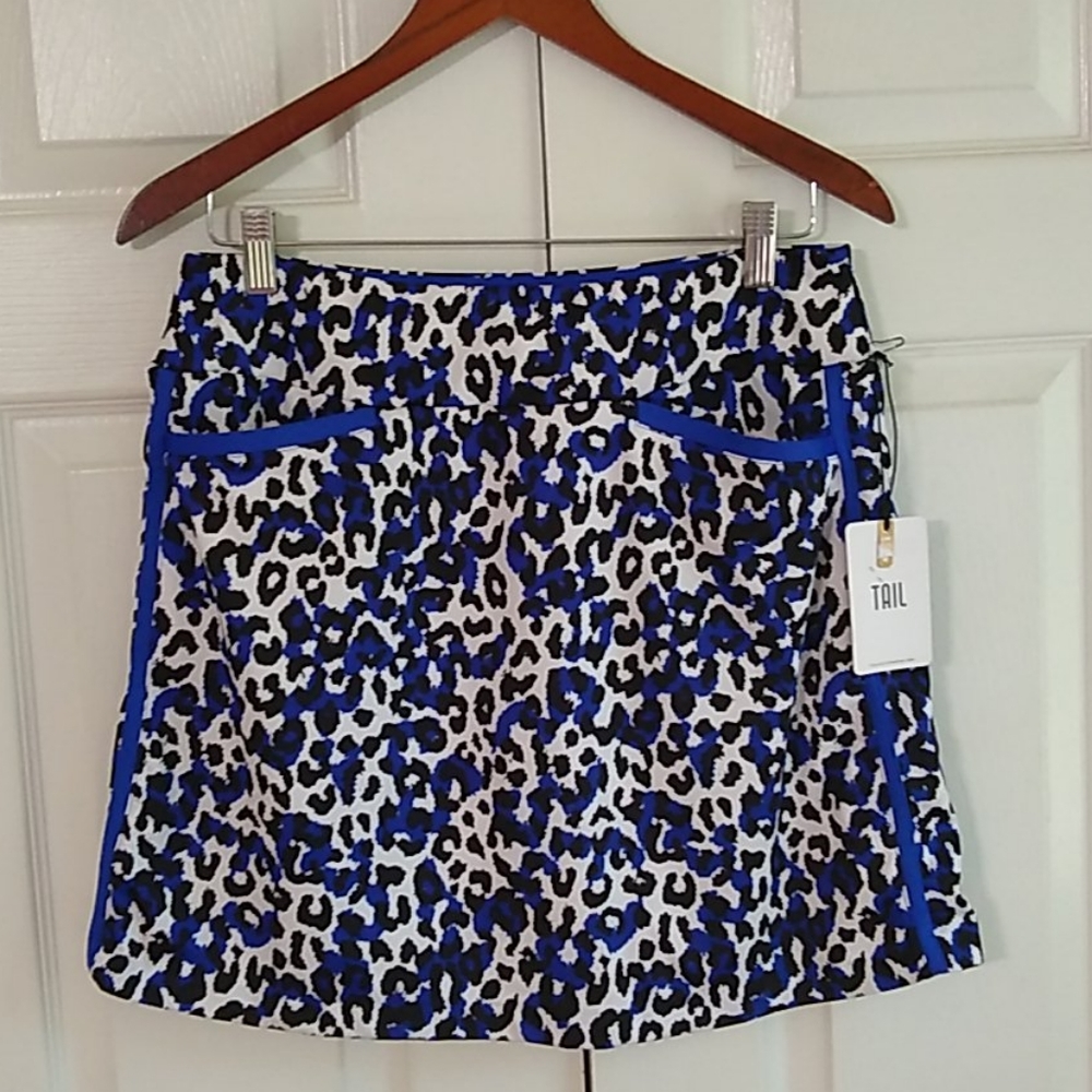 Knit skort UPF 50 pockets animal print size medium